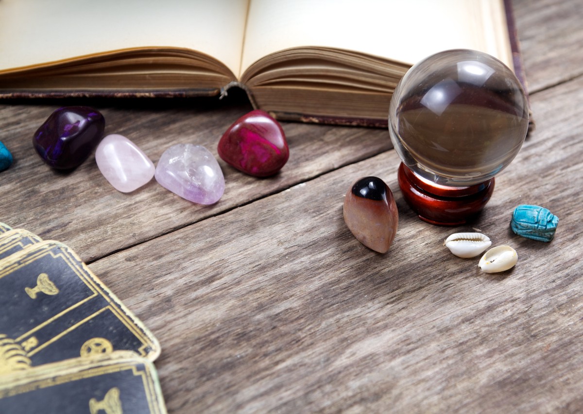 「もしかして浮気？」彼女の隠れたサインと会話での探り方